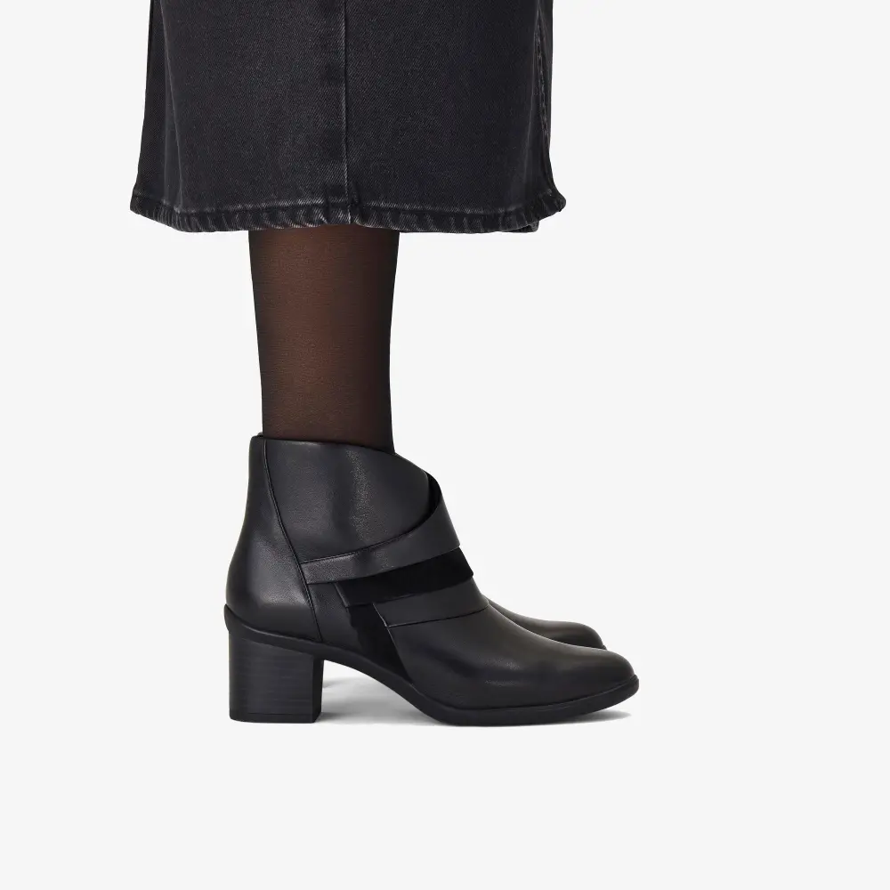 Womens Shaya Sky Black Leather Ankle Boots online